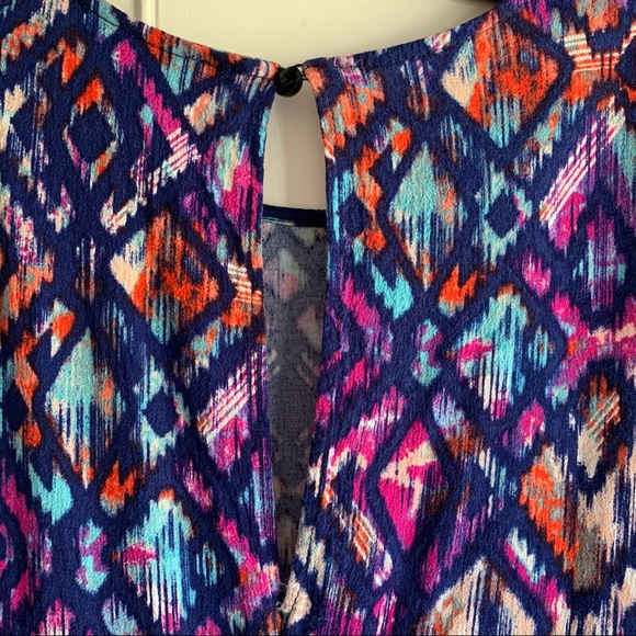 •WAYF• Short Sleeve Patterned Shift Dress-Size Sm. - Picture 7 of 8